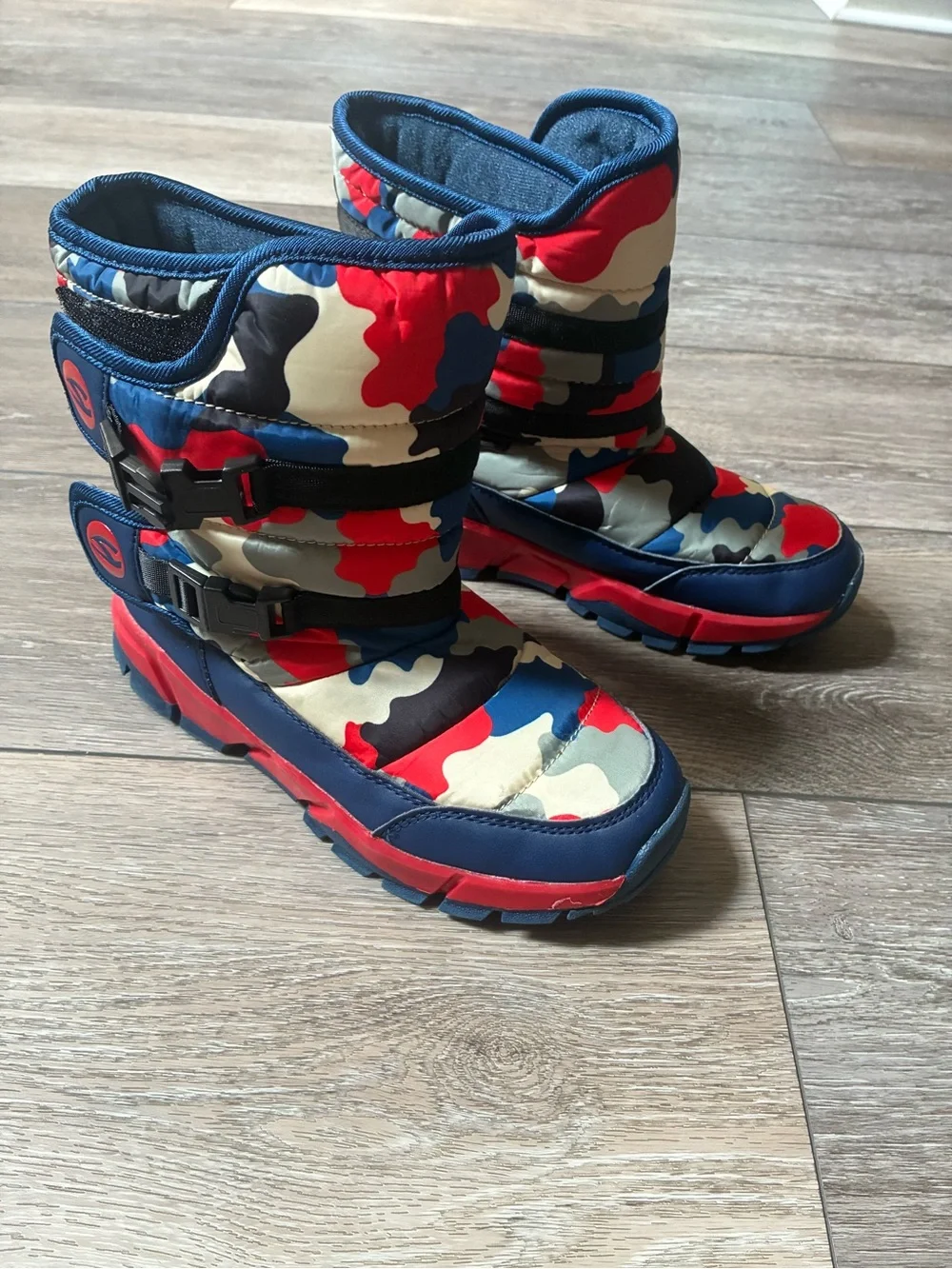 Kids Red & Blue Camo Winter Boots